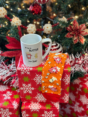 Popcorn Mug and Socks