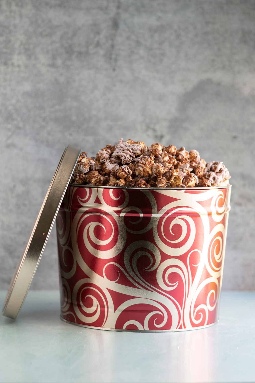 The Family Meeting – 2 Gallon Gourmet Popcorn Tin – Lammar Marie's